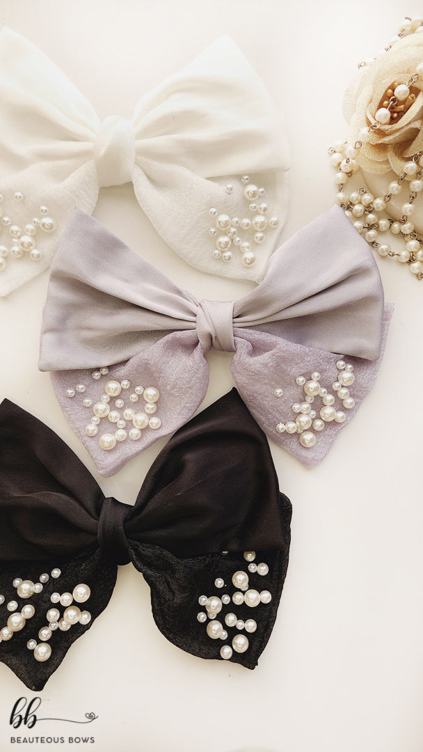 Pretty in Pearls Hair Bow