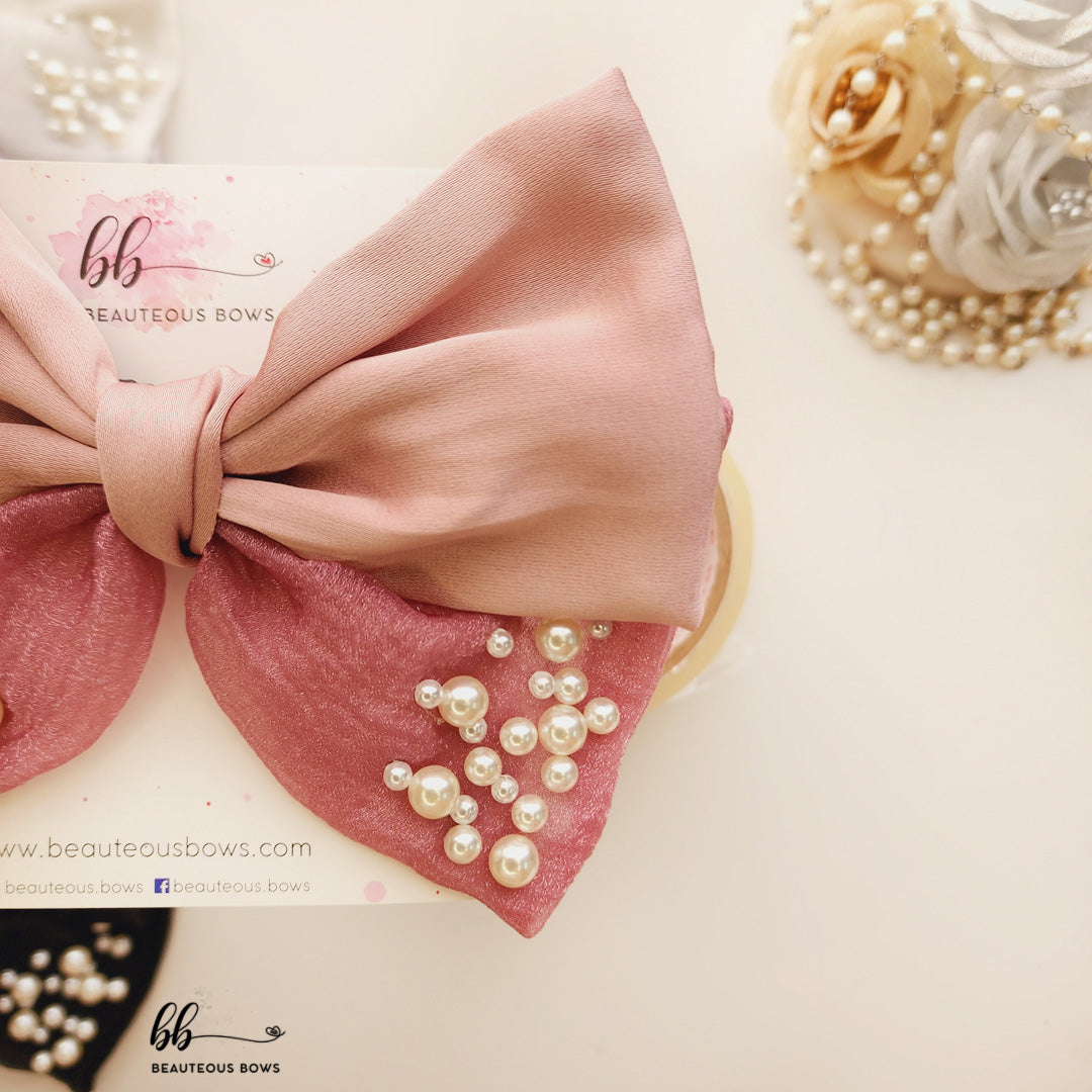 Pretty in Pearls Hair Bow