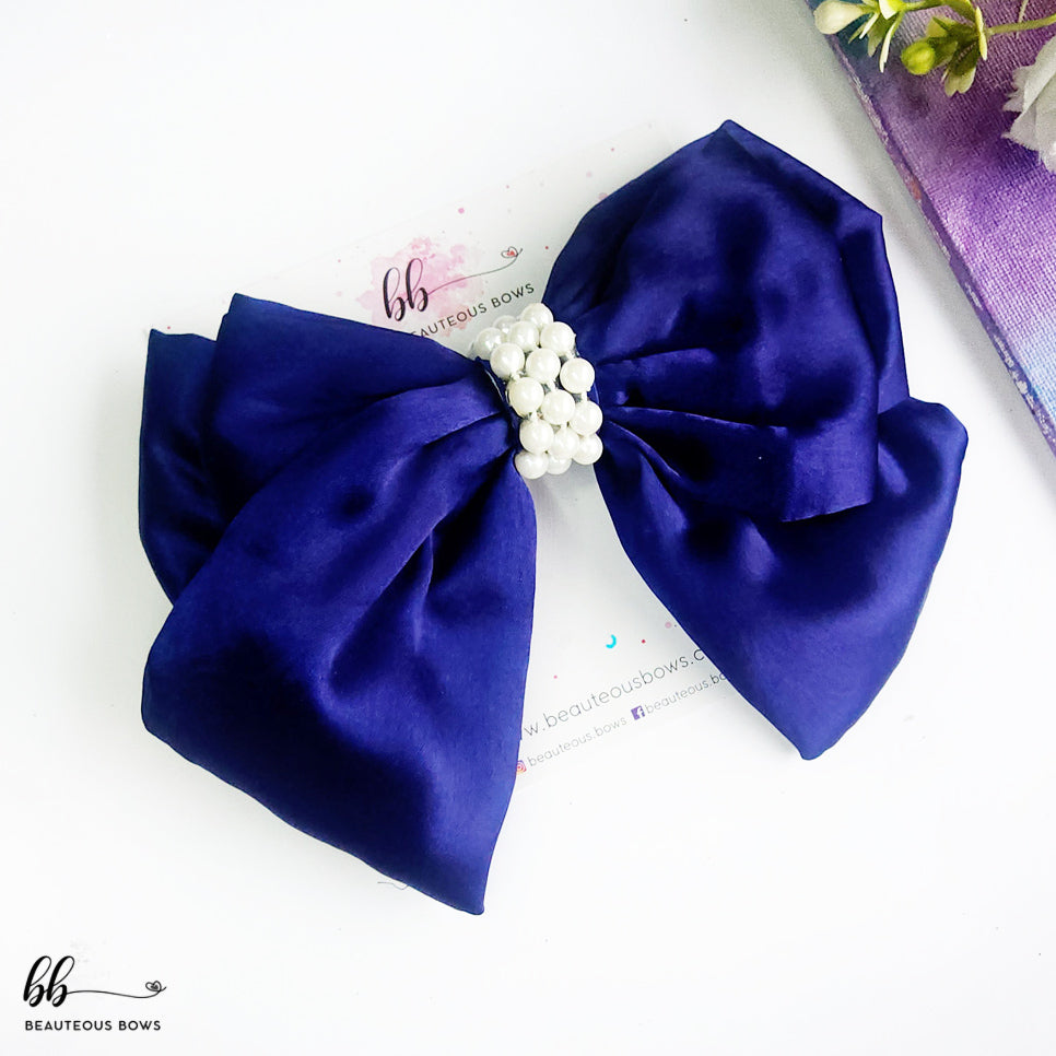 Belle Pearly Satin Bow