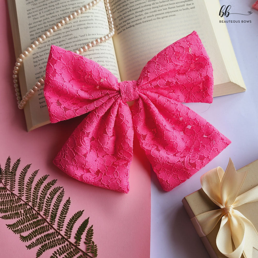 Pretty Lace Hair Bow