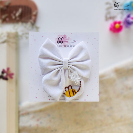 Queen Bee Pigtail Hair Bow