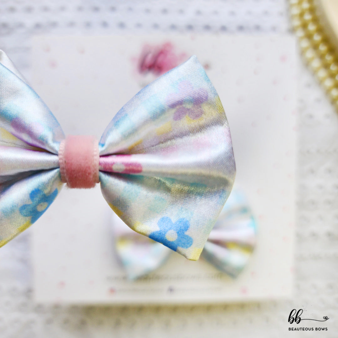 Checkered Floral Satin Mini Bow