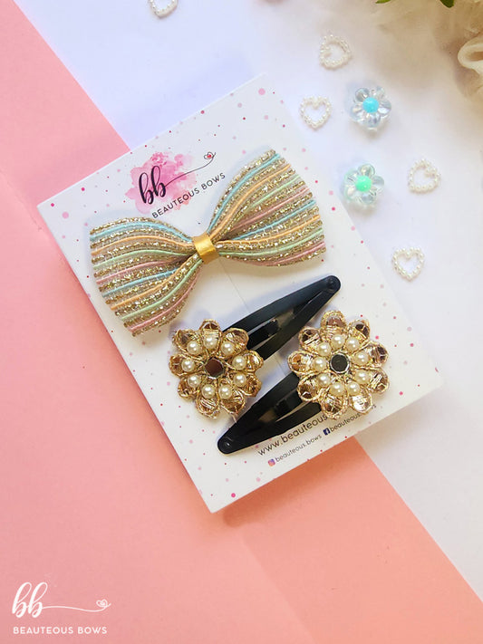 Festive Tic Tac & Bow Set