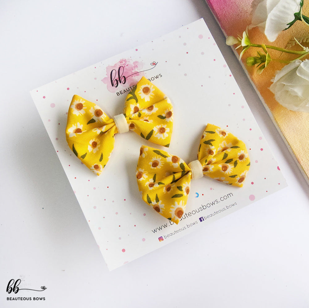Daisy Mini Bow Set of 2
