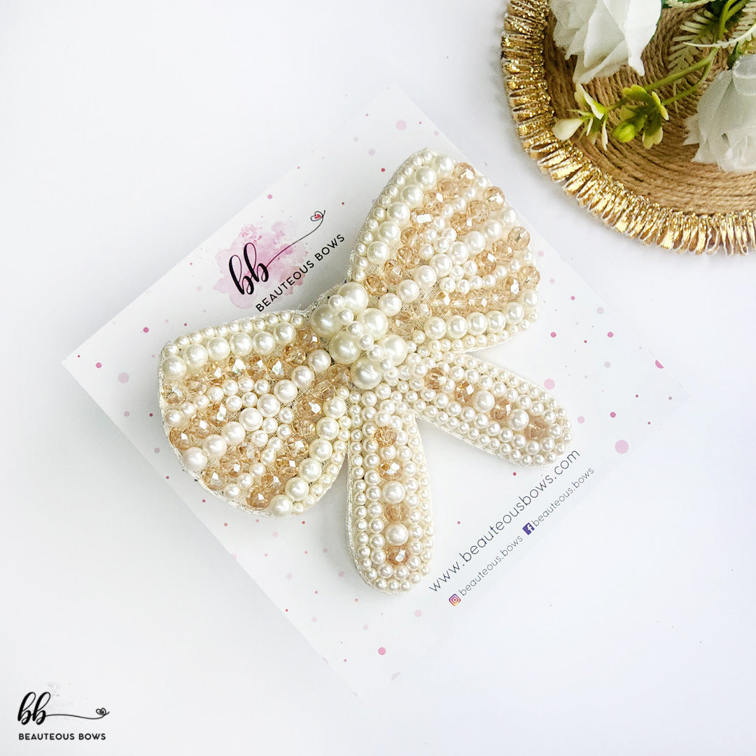 Glitz & Grace Pearl Bow