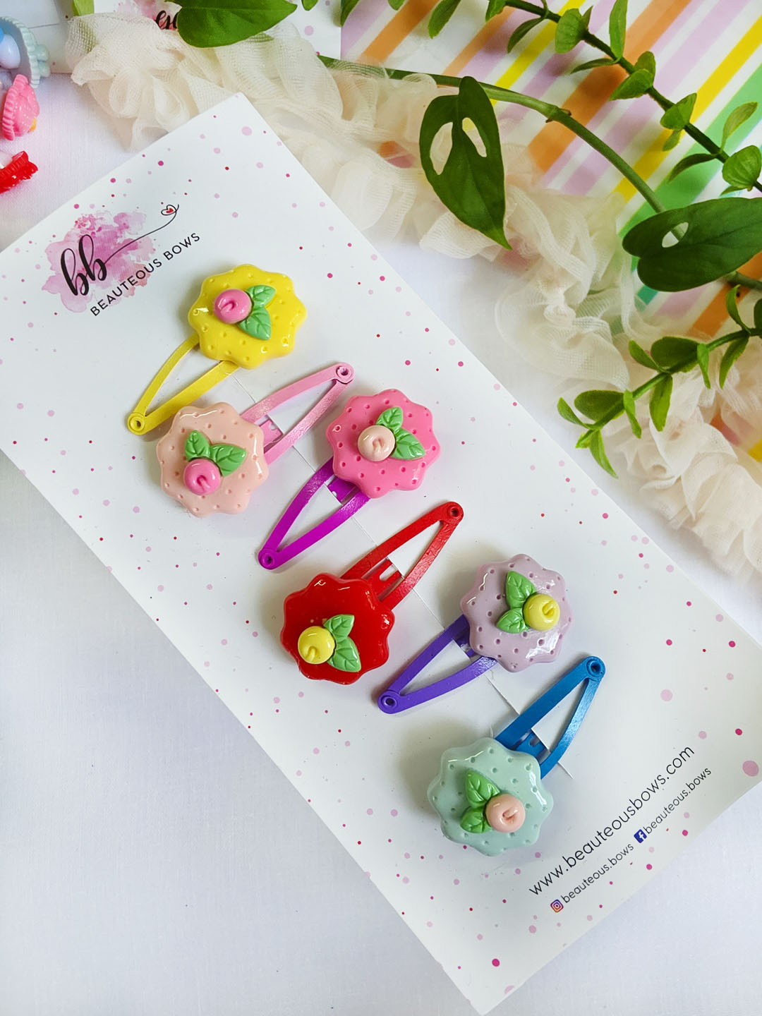 English Flower Charm Tic Tac Set