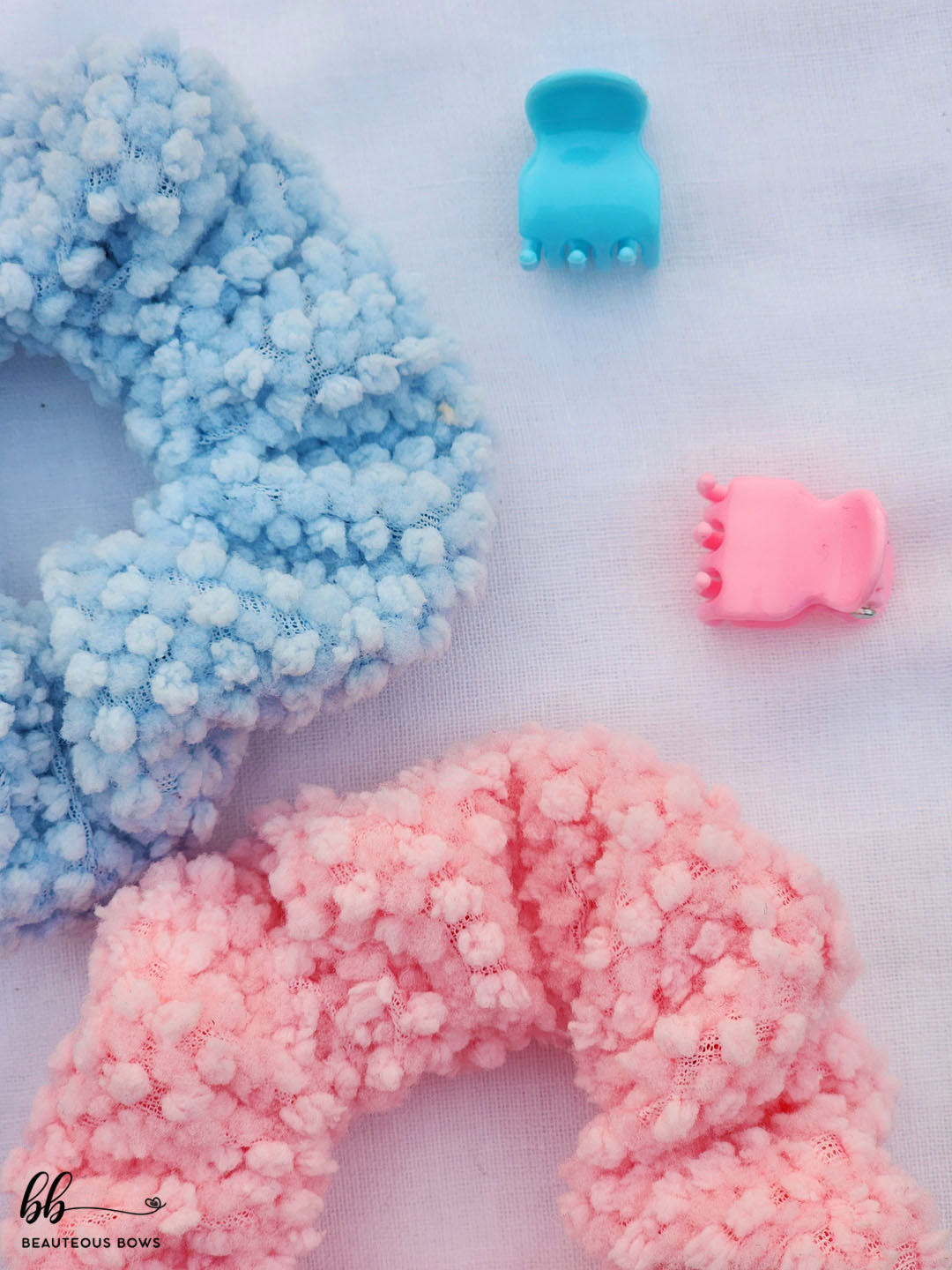Fluff Scrunchie Set