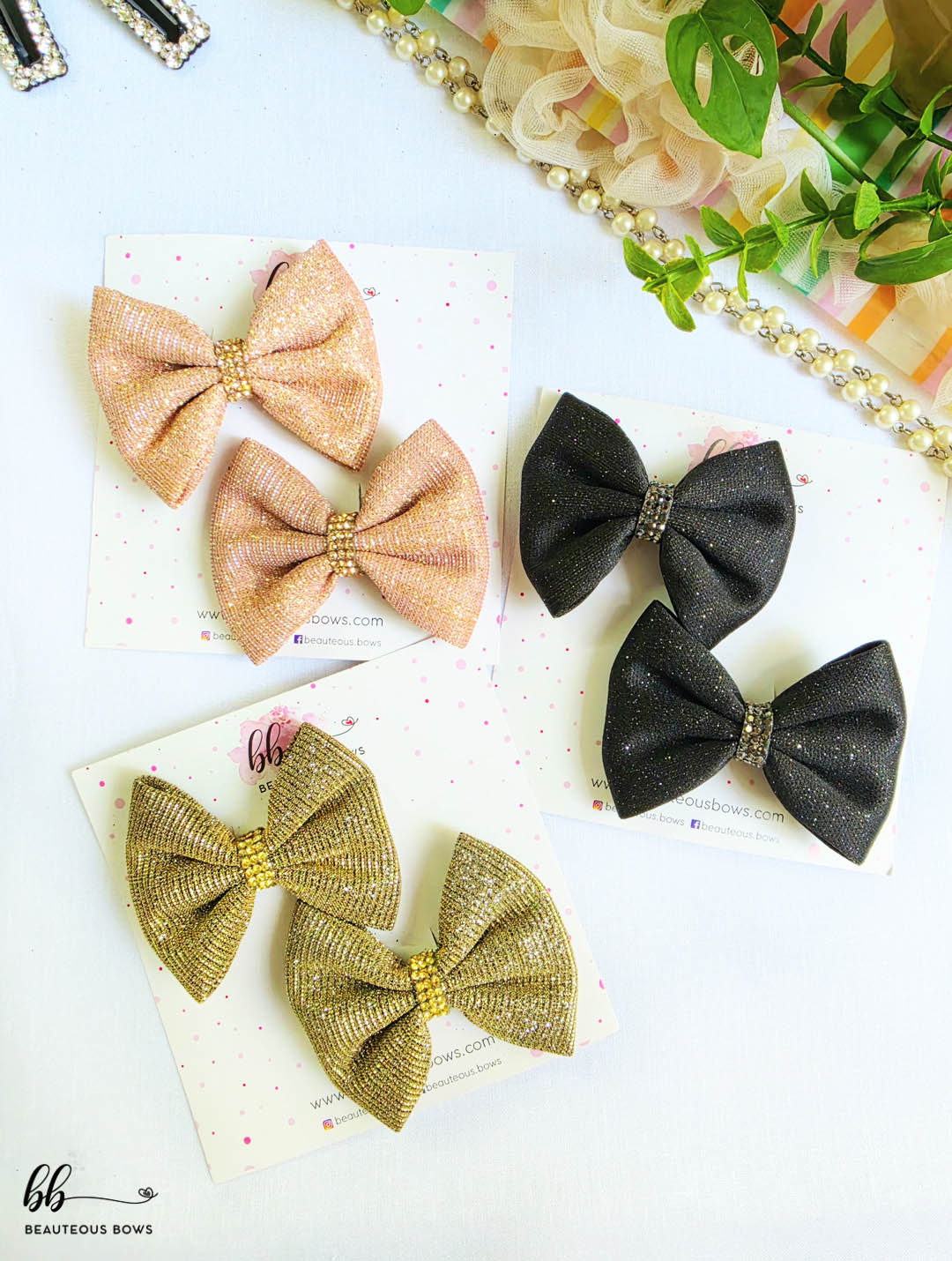 Glimmer Festive Hair Bow