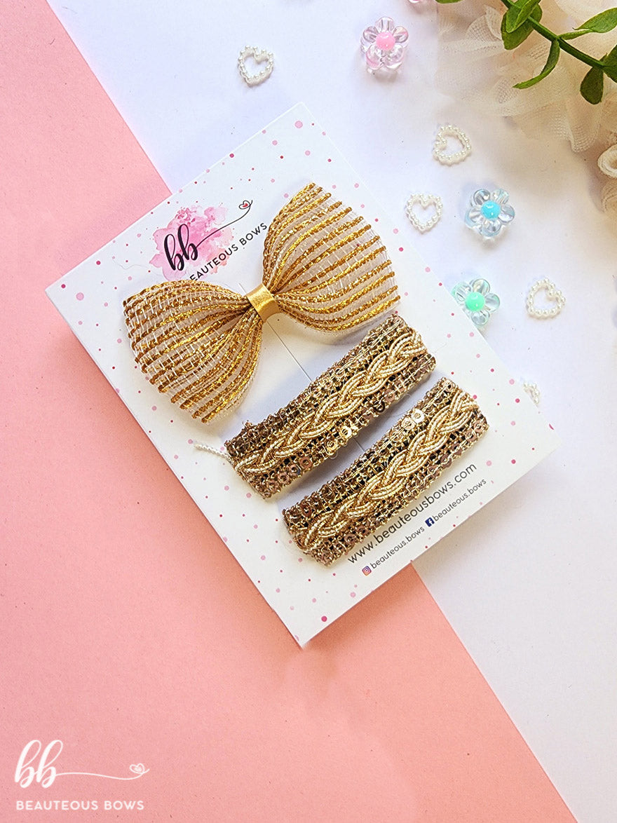 Festive Tic Tac & Bow Set
