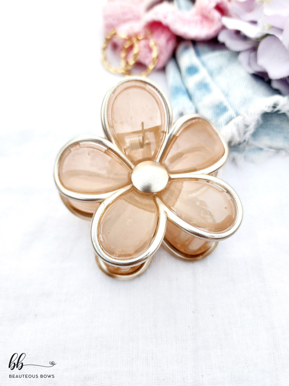 Jelly Bloom Hair Claw