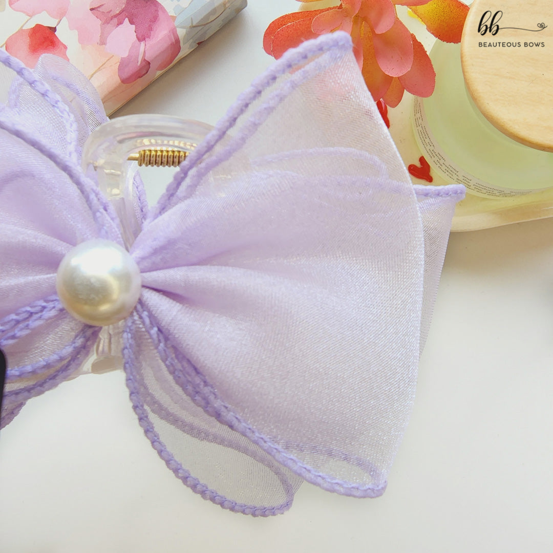 Delicate Bow Claw Clip