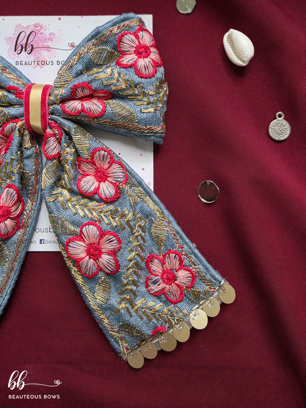 Pari Festive Bow