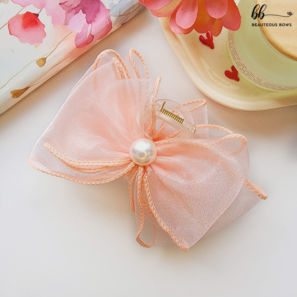 Delicate Bow Claw Clip