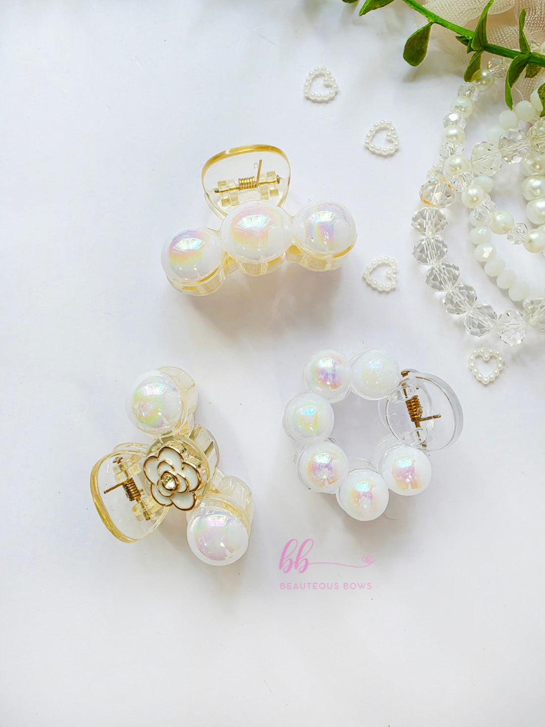 Round Pearl Claw Clip