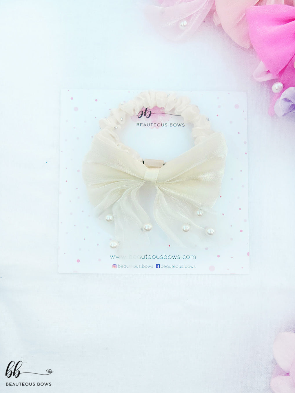 Pearly Bow Hair Tie