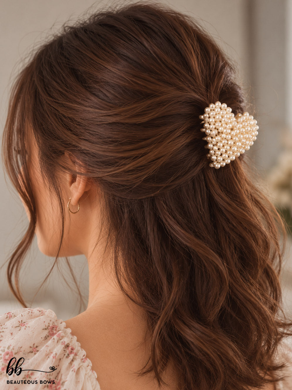 Love & Bloom Pearl Claw Clip Set