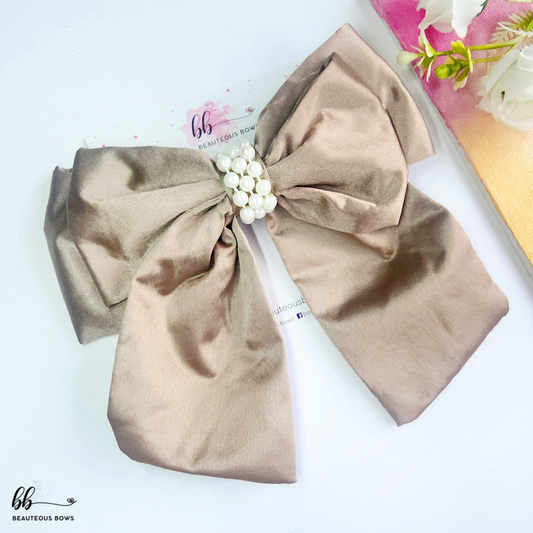 Belle Pearly Satin Bow