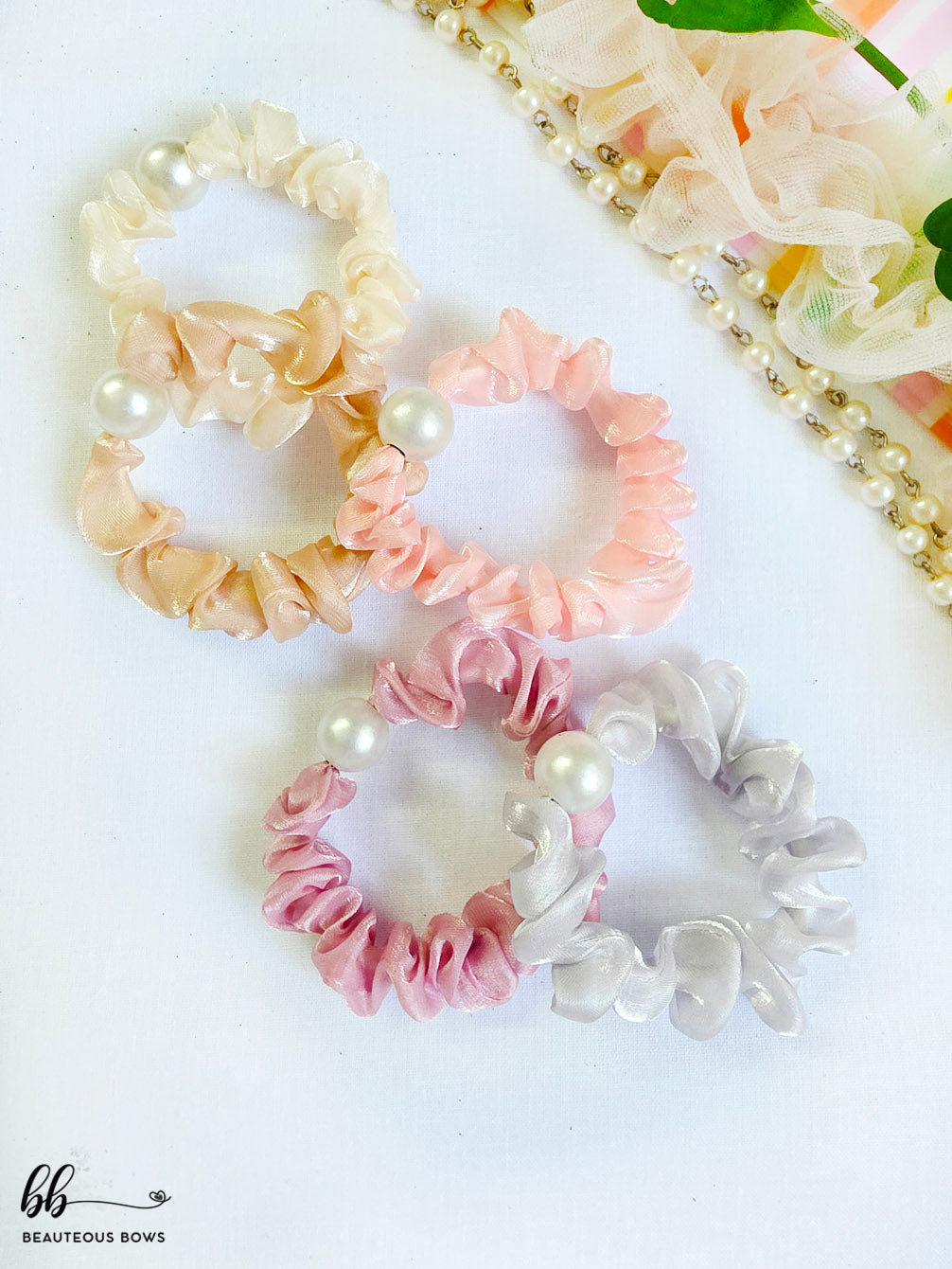 Premium Pearl Scrunchie Set