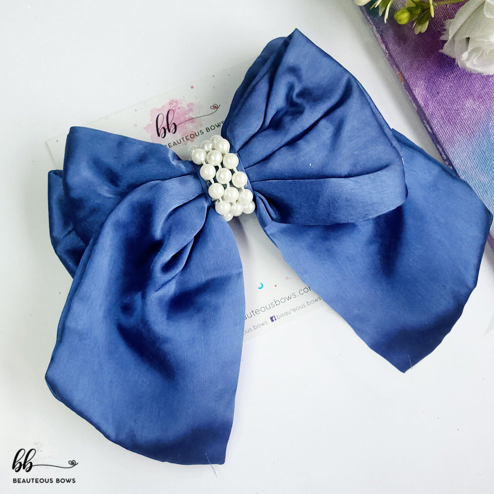 Belle Pearly Satin Bow