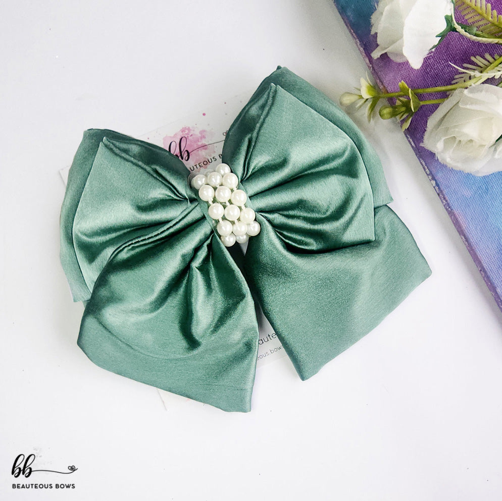 Belle Pearly Satin Bow