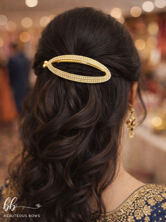 Diamond Oval Festive Back Clip