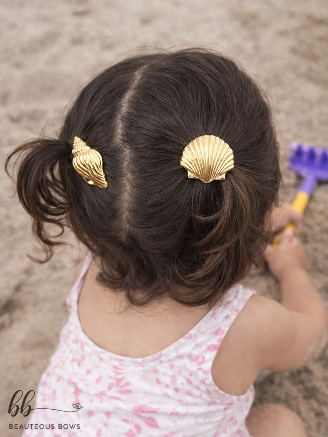 Sea Shells Festive Clip Set